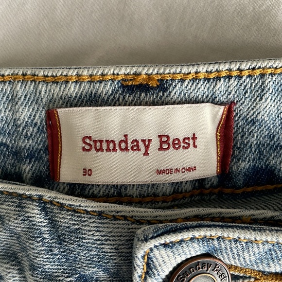 Sunday Best / Aritzia Denim Shorts - Picture 3 of 3